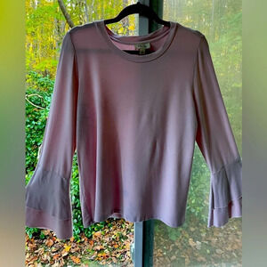 Per Se soft & pastel pink top with long & layered bell sleeves size large. VGU